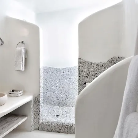 Manu Mykonos Next To The Quality Brand & * Kalafati